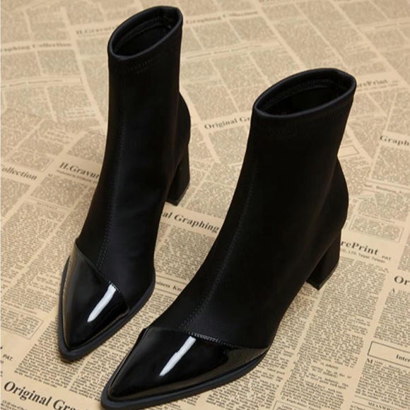 Black patent block heel - Picture 3 of 4